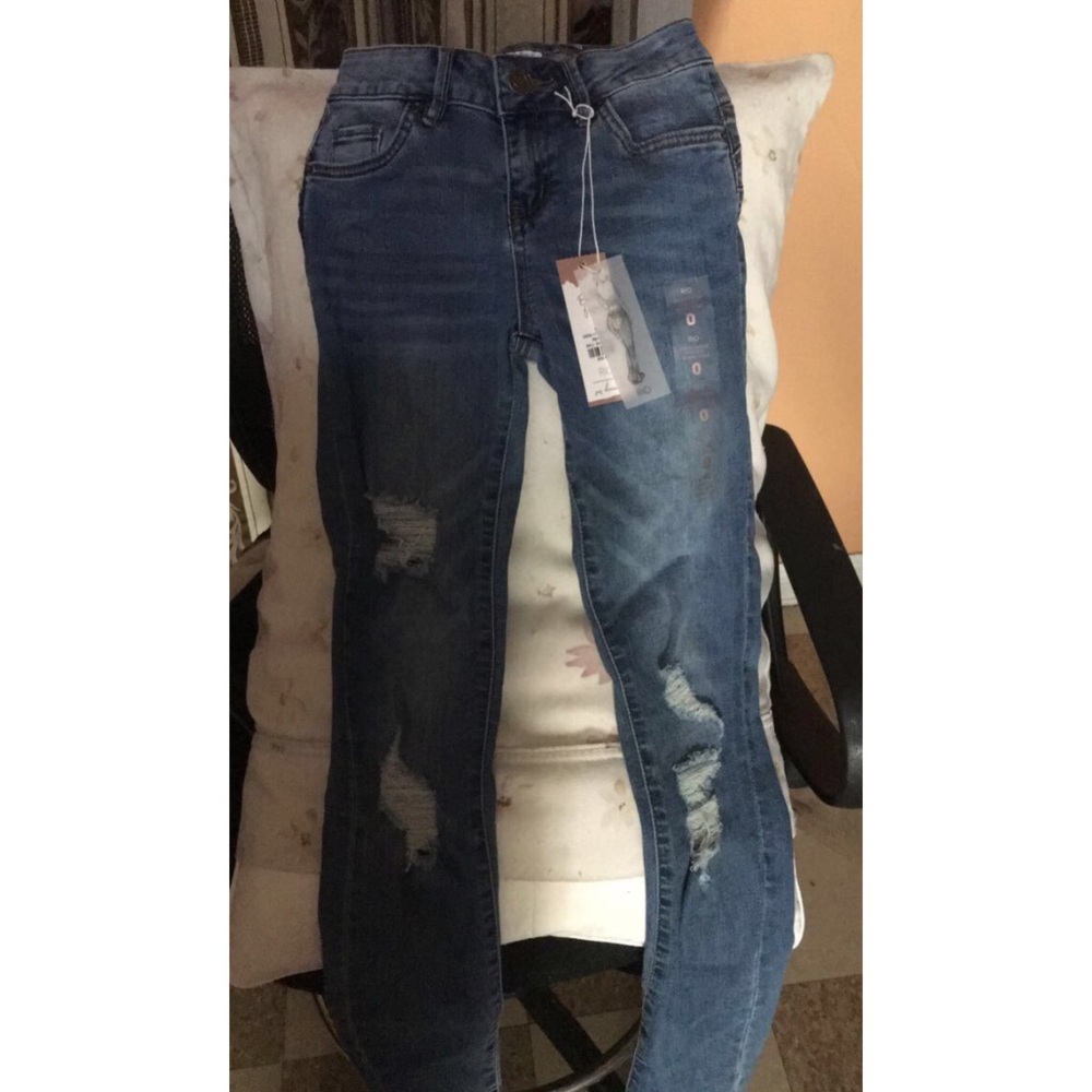 Low rise push up jeans